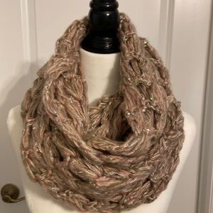 Gorgeous Knit Simon Chang Infinity Scarf/Snood